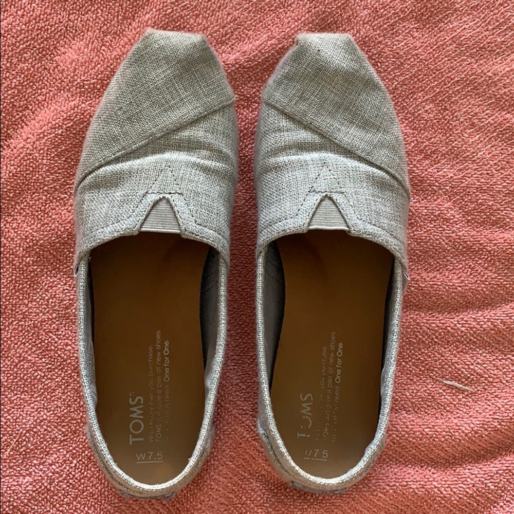 Slip On Toms
